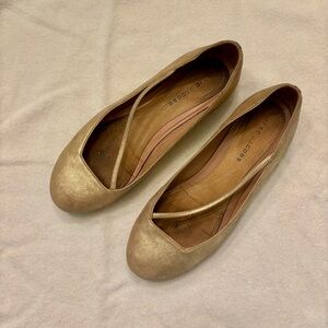 Marc Jacobs leather shimmery rose gold ballet flats, size 39